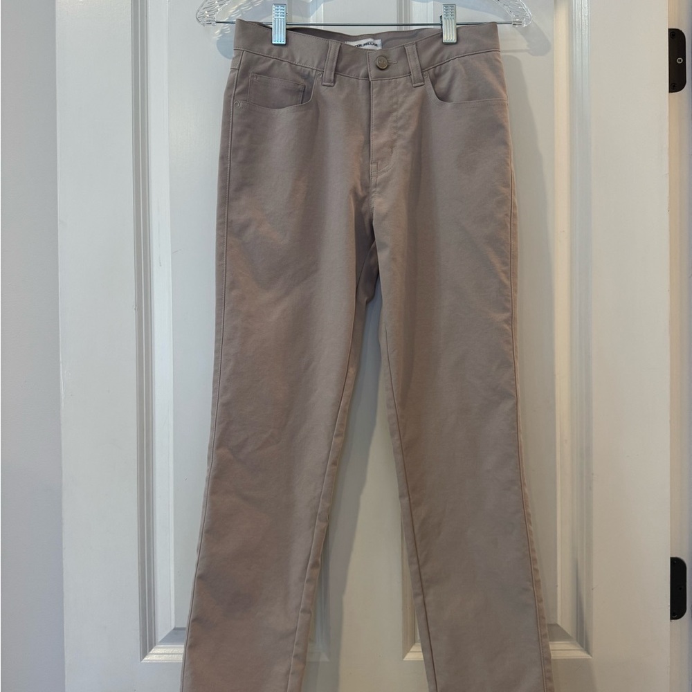 Peter Millar Boys EB66. Size L. Worn once.